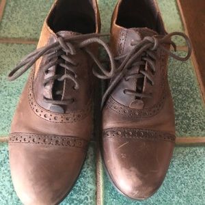 Born Oxford shoes